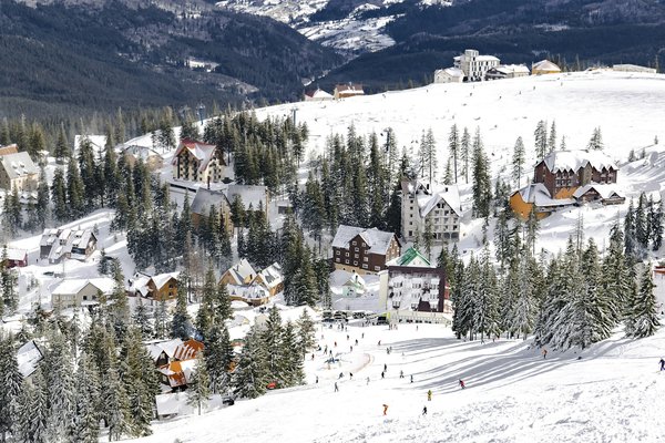 Week-end aus ki : Évadez-vous vers les sommets enneigés